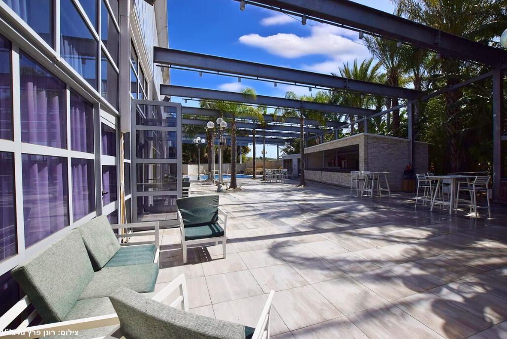 רוקה וייב - Rocca Vibe מרכז  12  לופט 4 יו