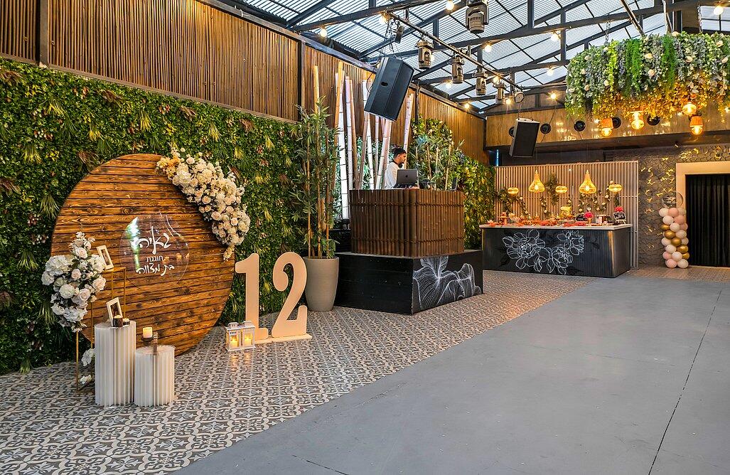 מתחם אירועים רוי איוונטס - Roy Events דרום  49  לופט 4 יו