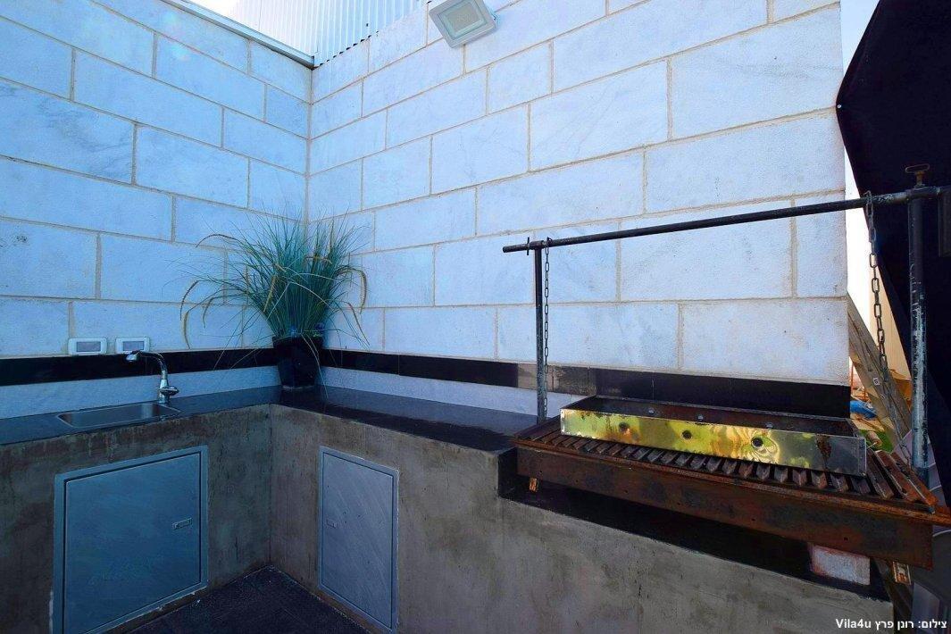 אחוזת נאיה מרכז  10  לופט 4 יו