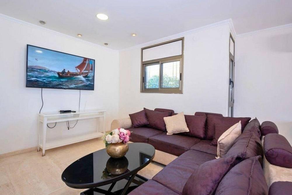 וילה דובדבן טבריה צפון  52  לופט 4 יו