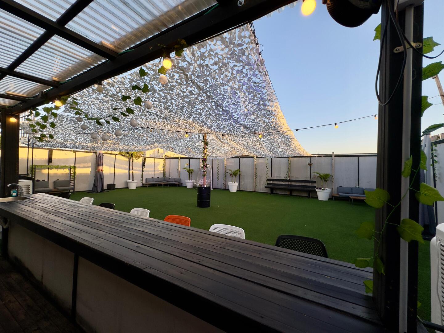 סקיי רוף - Sky Roof מרכז  10  לופט 4 יו