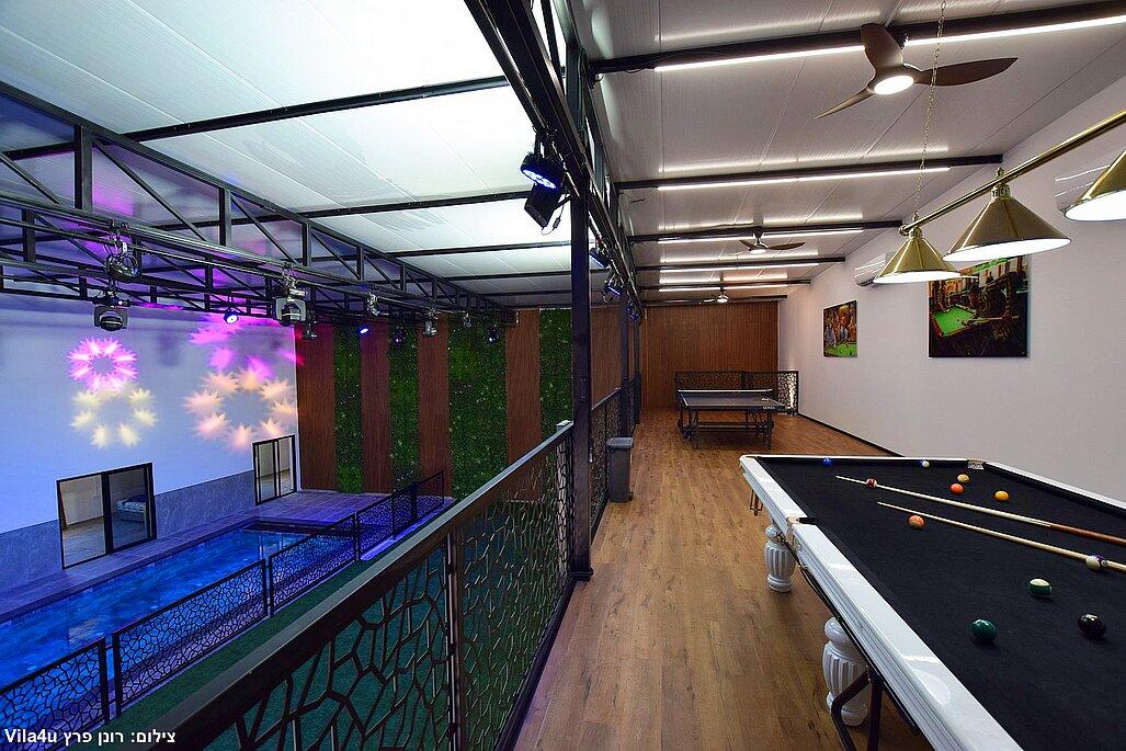 אריאל ריזורט צפון  9  לופט 4 יו