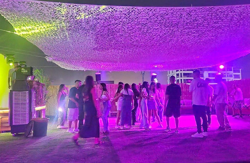 רוף - Roof מרכז  6  לופט 4 יו