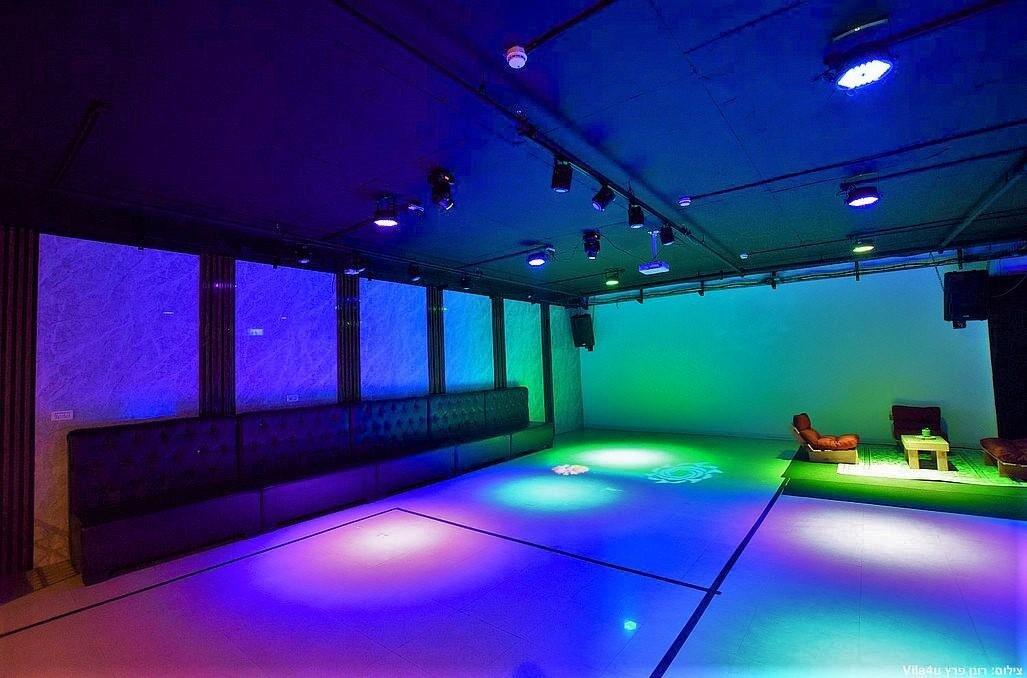 מתחם אירועים רוז גולד - Rose Gold מרכז  8  לופט 4 יו