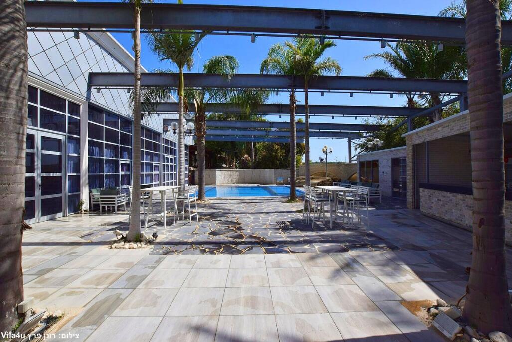 רוקה וייב - Rocca Vibe מרכז  18  לופט 4 יו