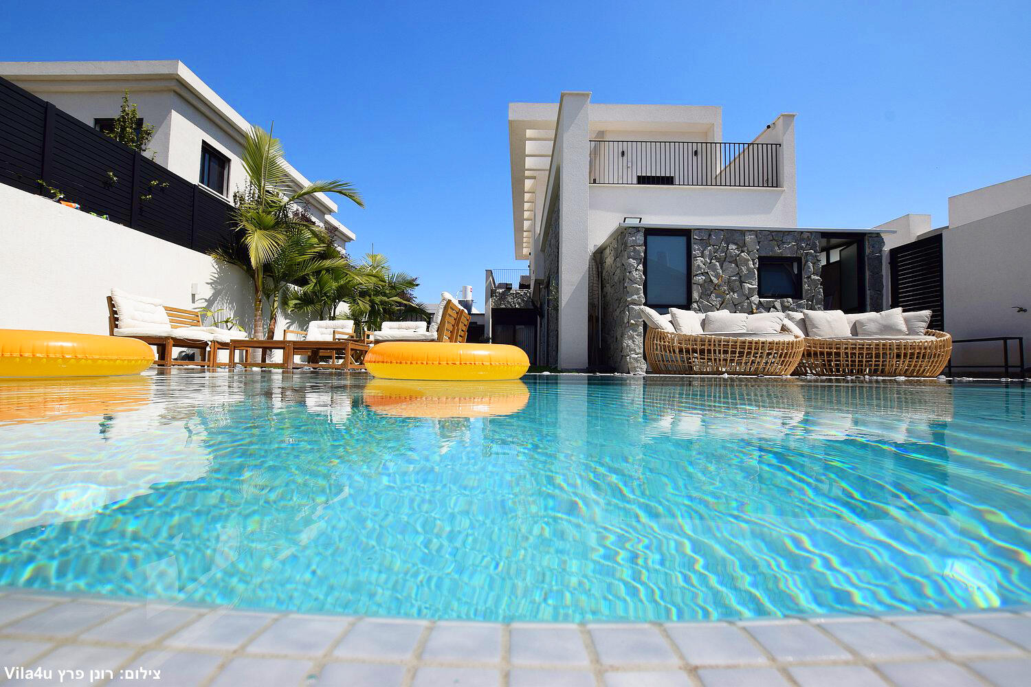 וילה קיי - K חדרה מרכז  18  לופט 4 יו