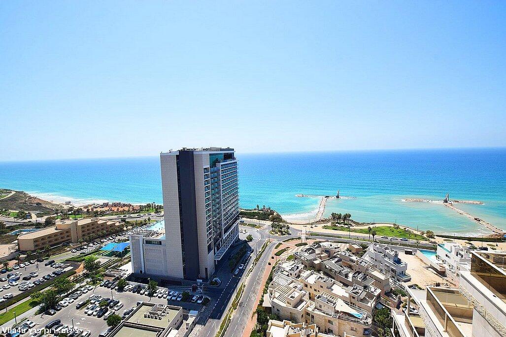 הקומה ה18 איוונטס מרכז  16  לופט 4 יו