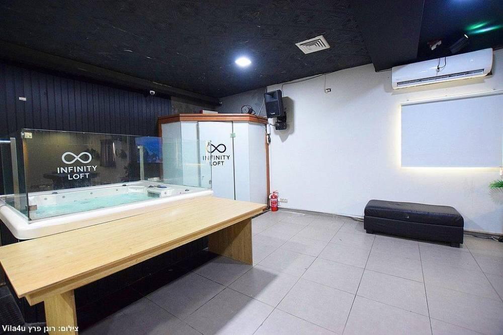 אינפיניטי לופט מרכז  29  לופט 4 יו