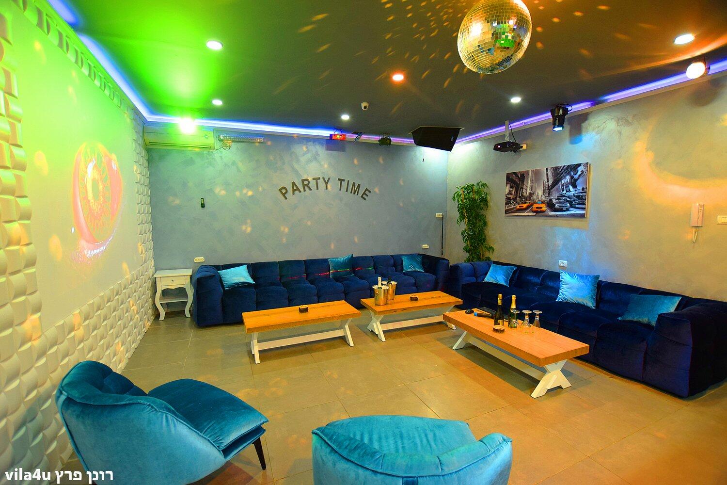 לופט פארטי טיים מרכז  23  לופט 4 יו