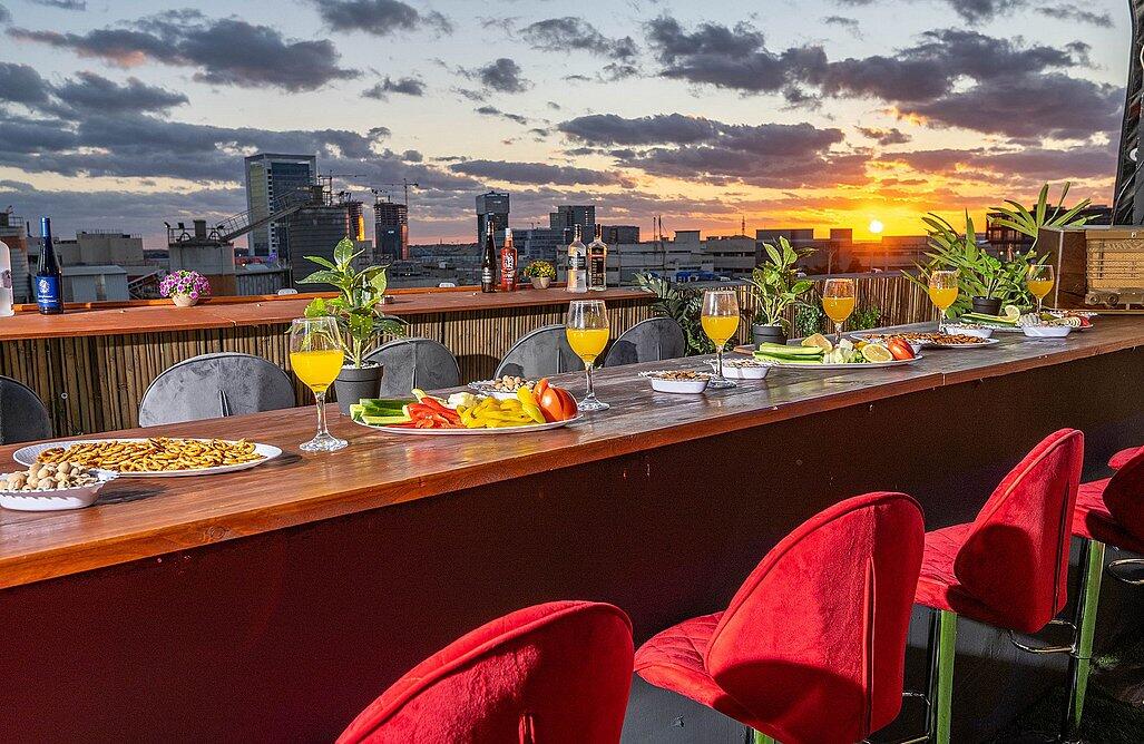 מתחם אירועים רוז גולד - Rose Gold מרכז  13  לופט 4 יו