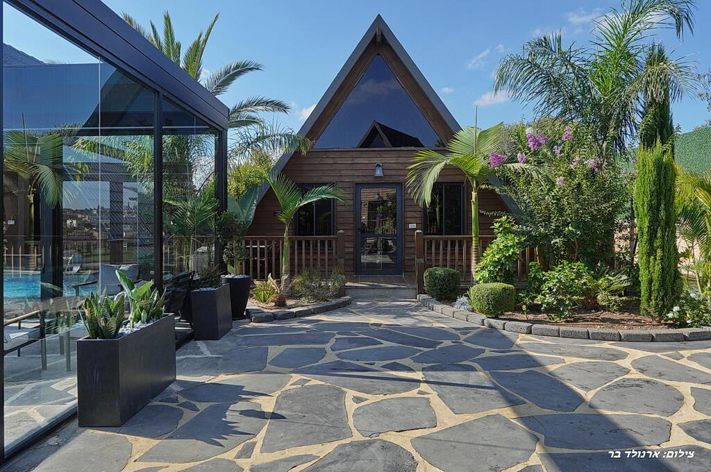 פרופאנס בגליל צפון  36  לופט 4 יו