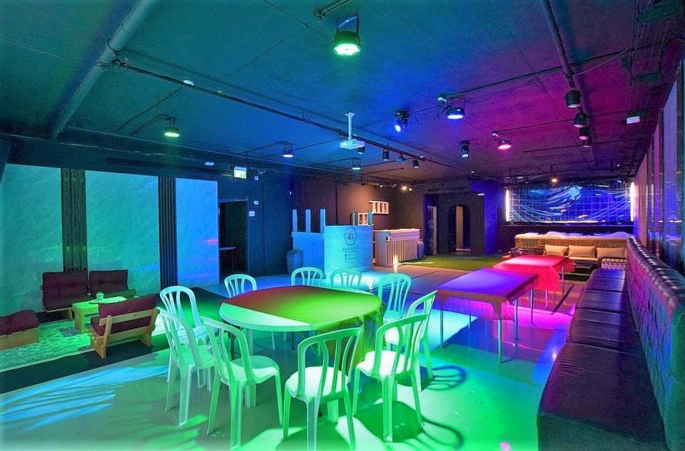 מון נייט איוונטס - Moon Night Events מרכז  11  לופט 4 יו