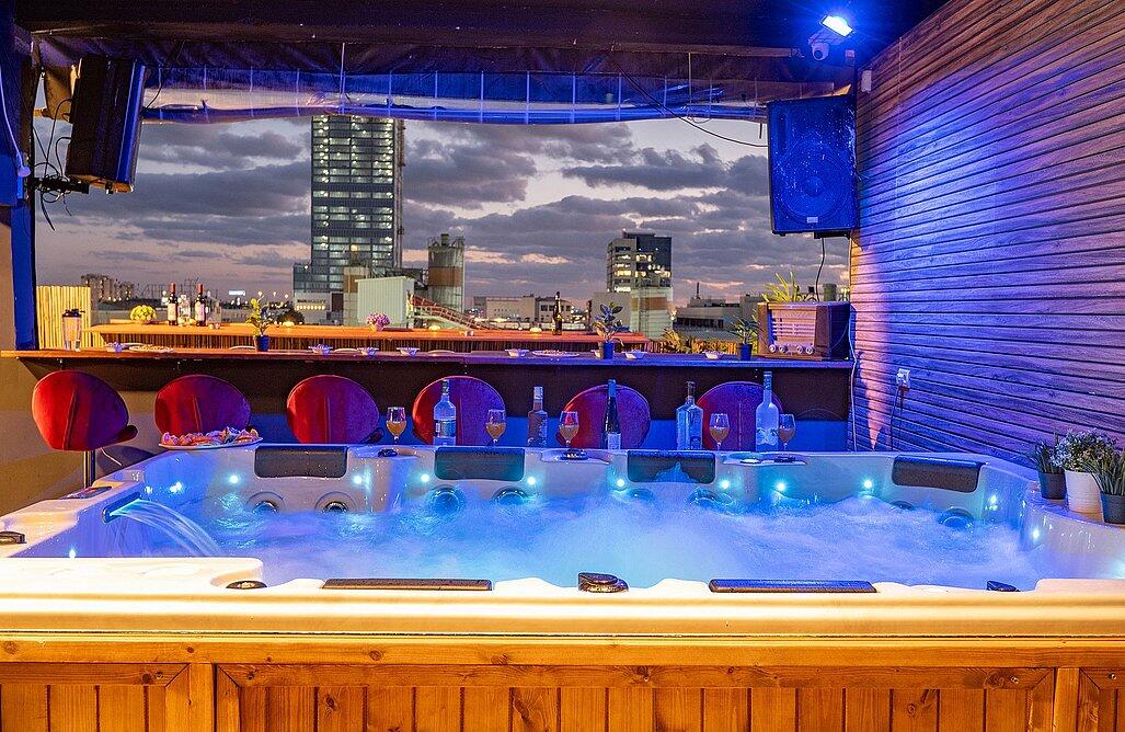 מון נייט איוונטס - Moon Night Events מרכז  1  לופט 4 יו