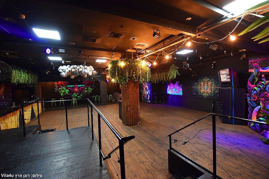 ג'סיקה איוונסט מרכז  12  לופט 4 יו