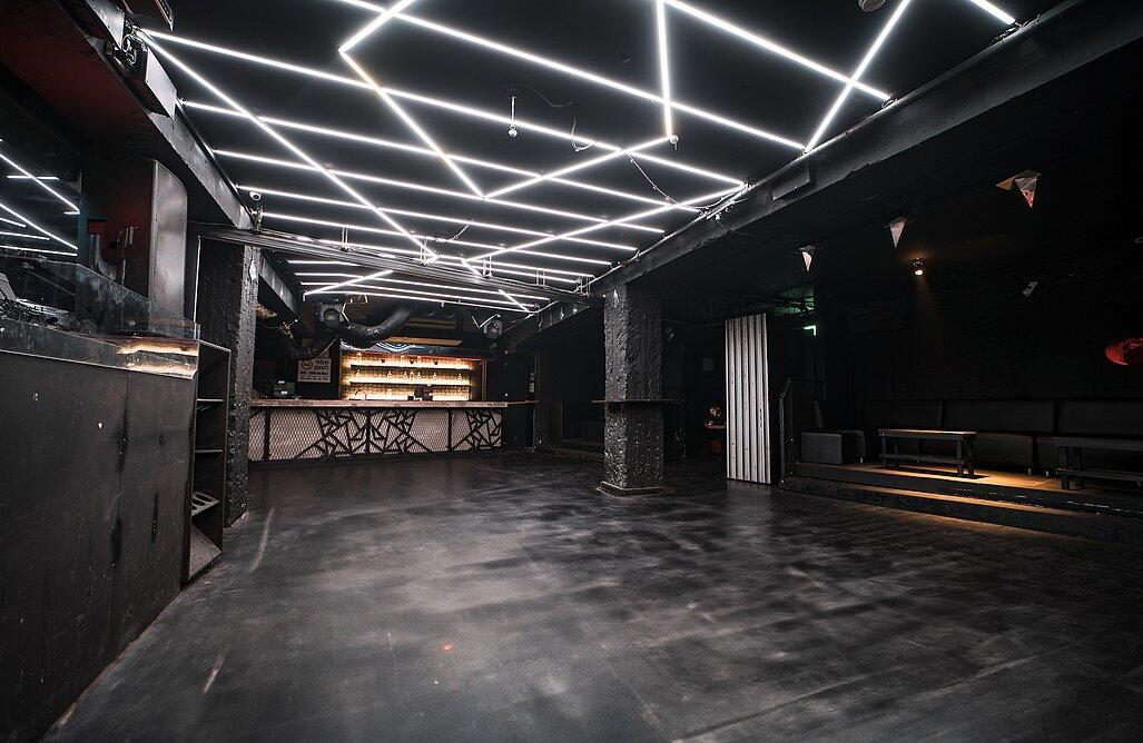 לה וידה איוונטס מרכז  13  לופט 4 יו