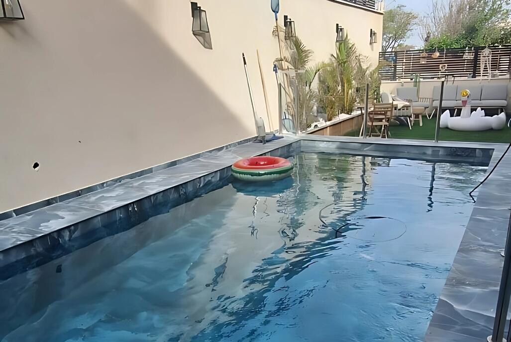 החצר בטיילת - אירועים ליד הים מרכז  25  לופט 4 יו