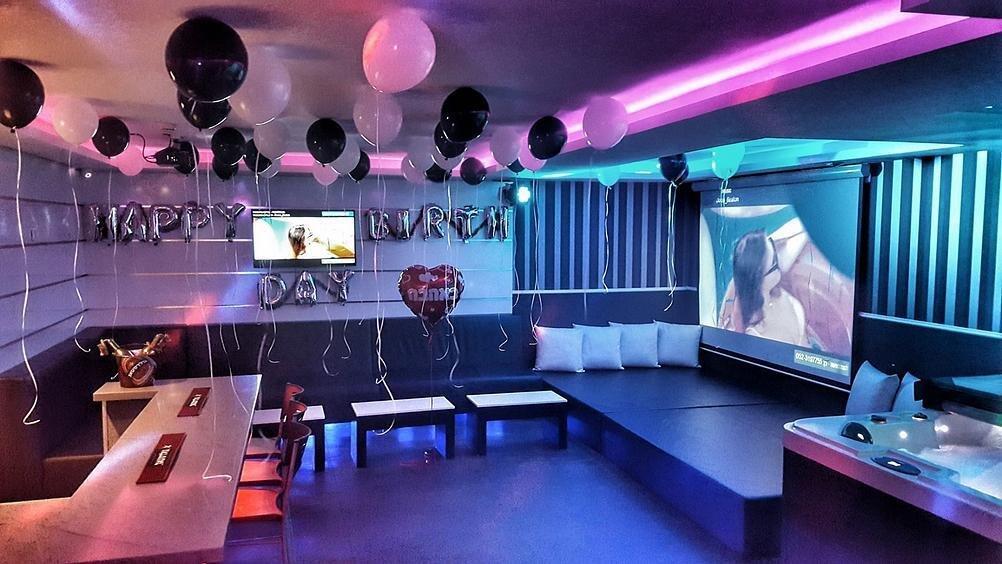 מידנייט לופט מרכז  2  לופט 4 יו