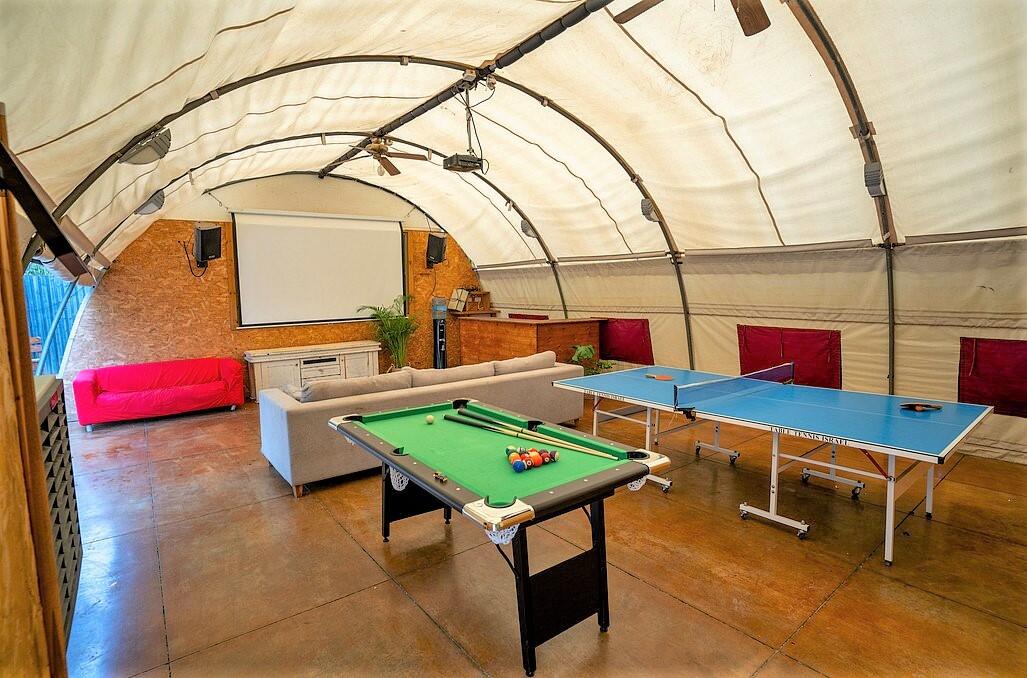 וויליג בר איוונטס מרכז  16  לופט 4 יו