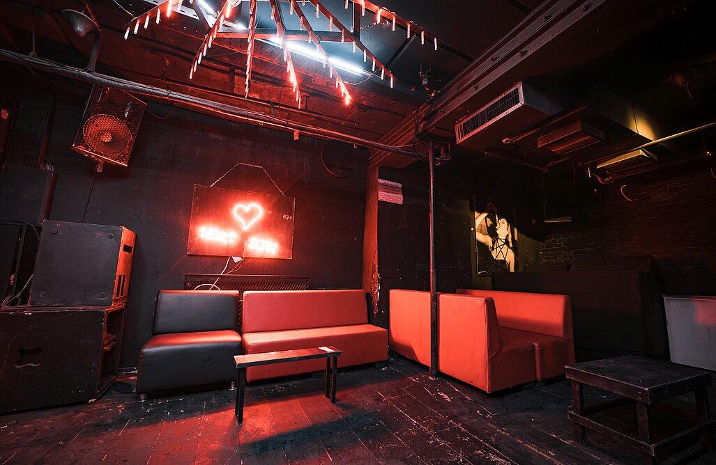 לה וידה איוונטס מרכז  8  לופט 4 יו