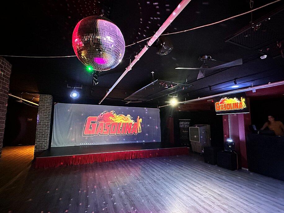 מתחם גסולינה ראשון לציון מרכז  10  לופט 4 יו