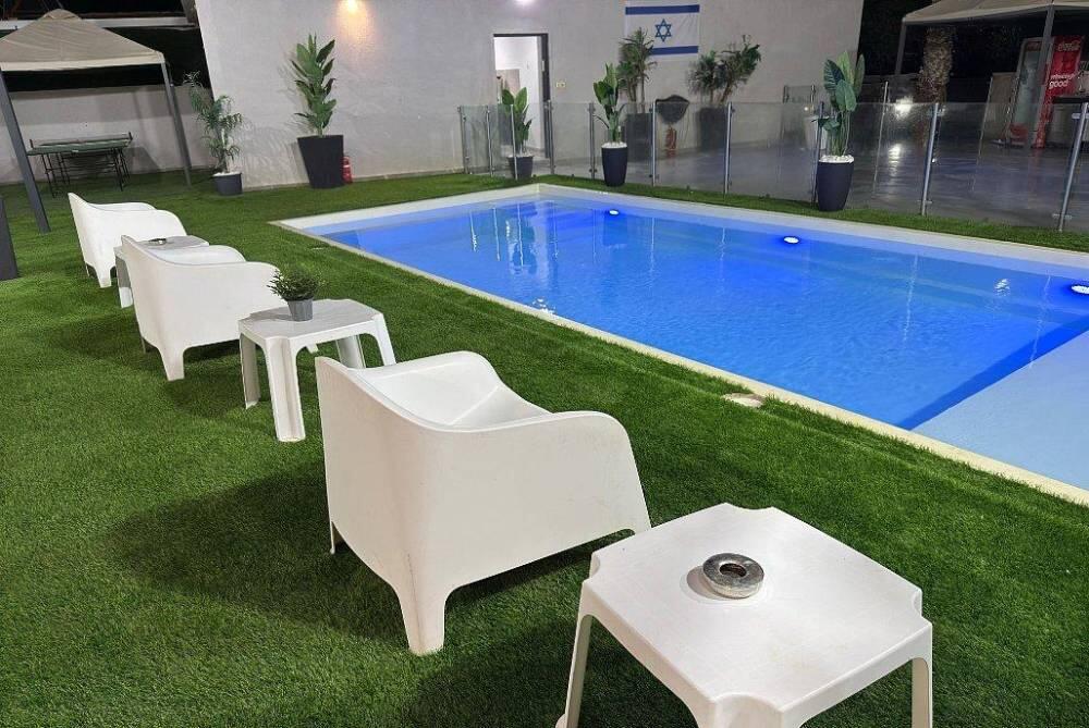 מתחם האושר מרכז  8  לופט 4 יו