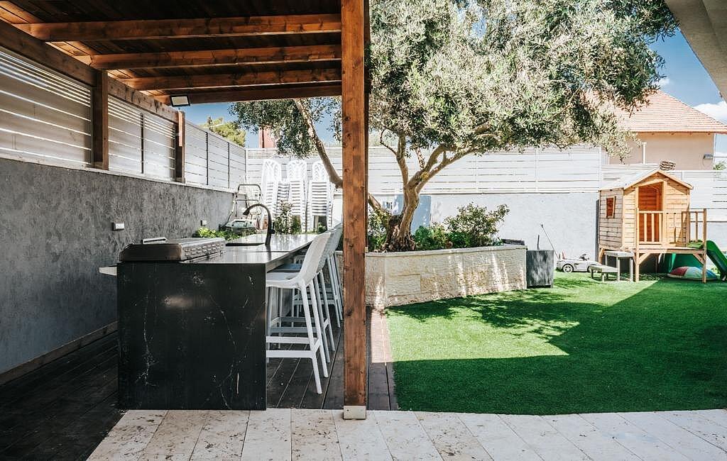 אלת העמק מרכז  7  לופט 4 יו