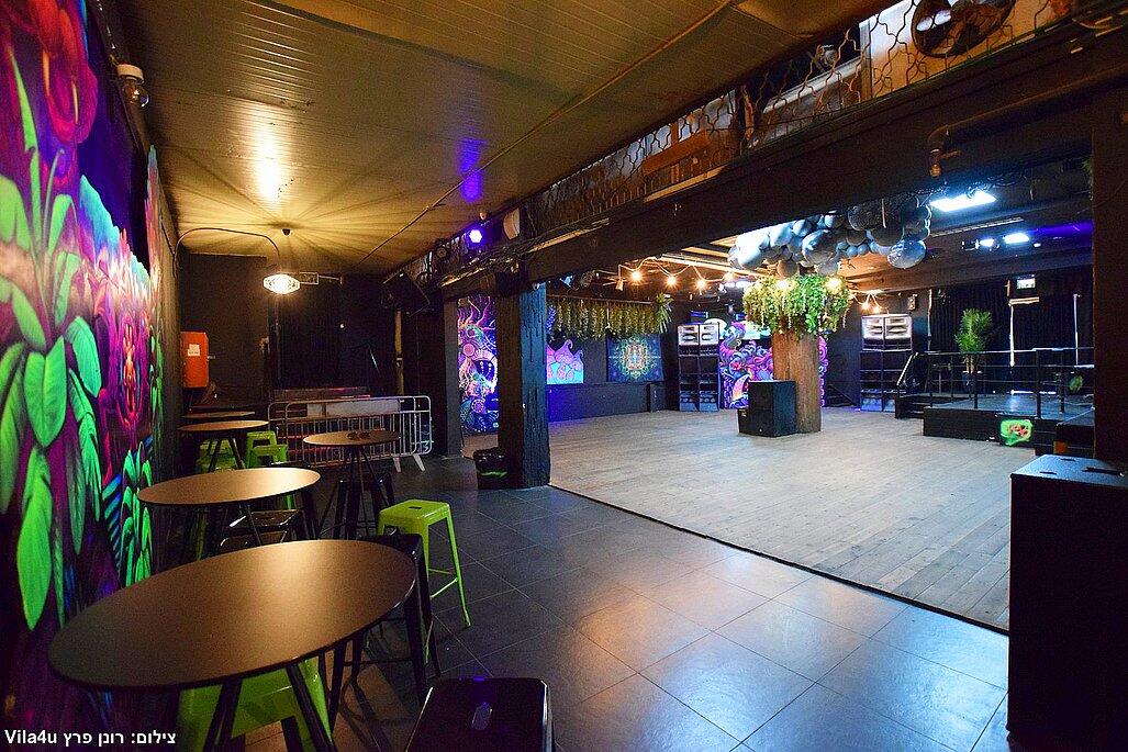 ג'סיקה איוונסט מרכז  17  לופט 4 יו