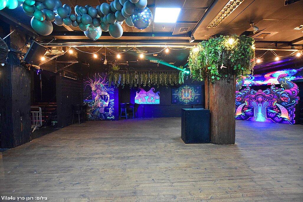 ג'סיקה איוונסט מרכז  13  לופט 4 יו